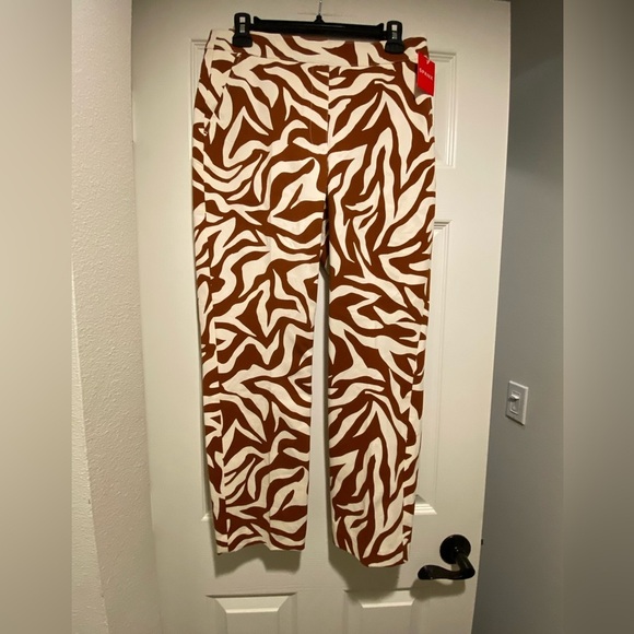 SPANX Women’s Zebra On The Go Ankle Animal Print Fitted Pants NEW Medium - Picture 3 of 15